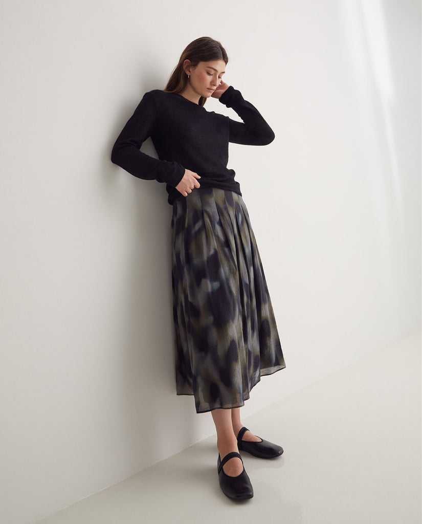 Yerse - Midi Pleats Skirt -