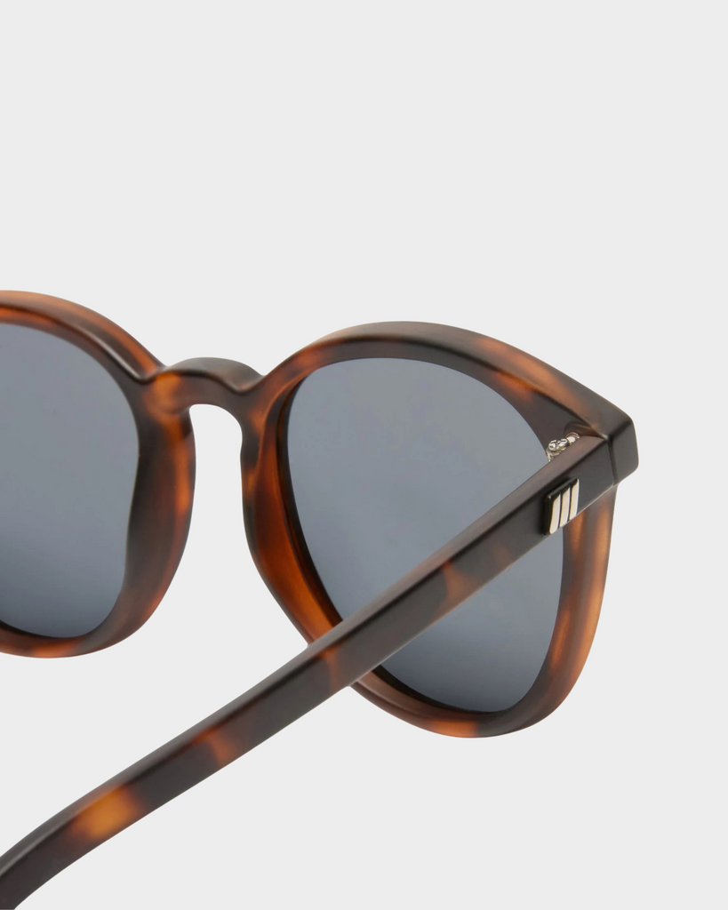 Le Specs - Bandwagon Sunglasses – Matte Tort -