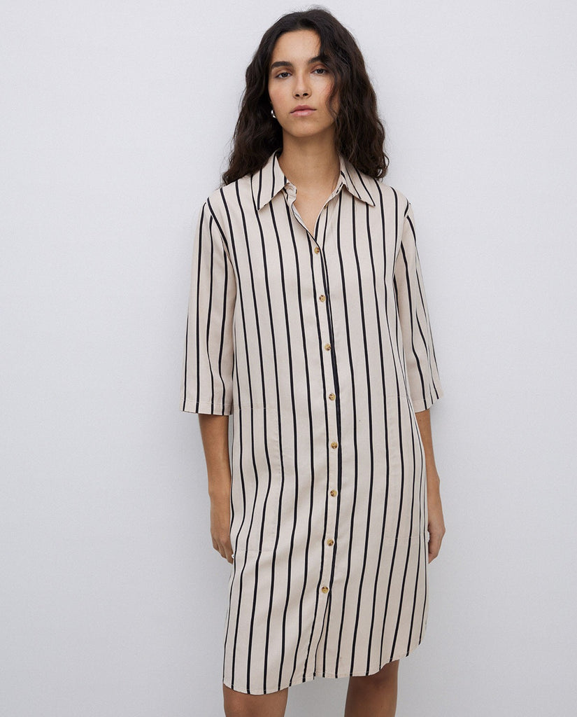 Yerse - Collared Shirt Dress -