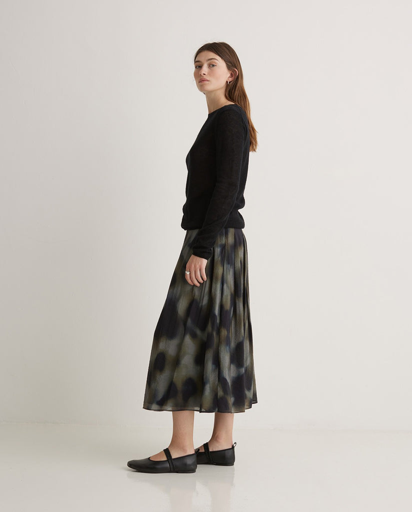 Yerse - Midi Pleats Skirt -