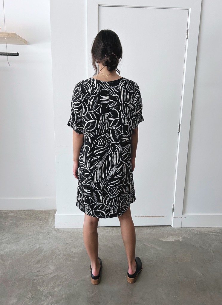 Sattva by Sarah - Printed Everyday T-Shirt Dress -