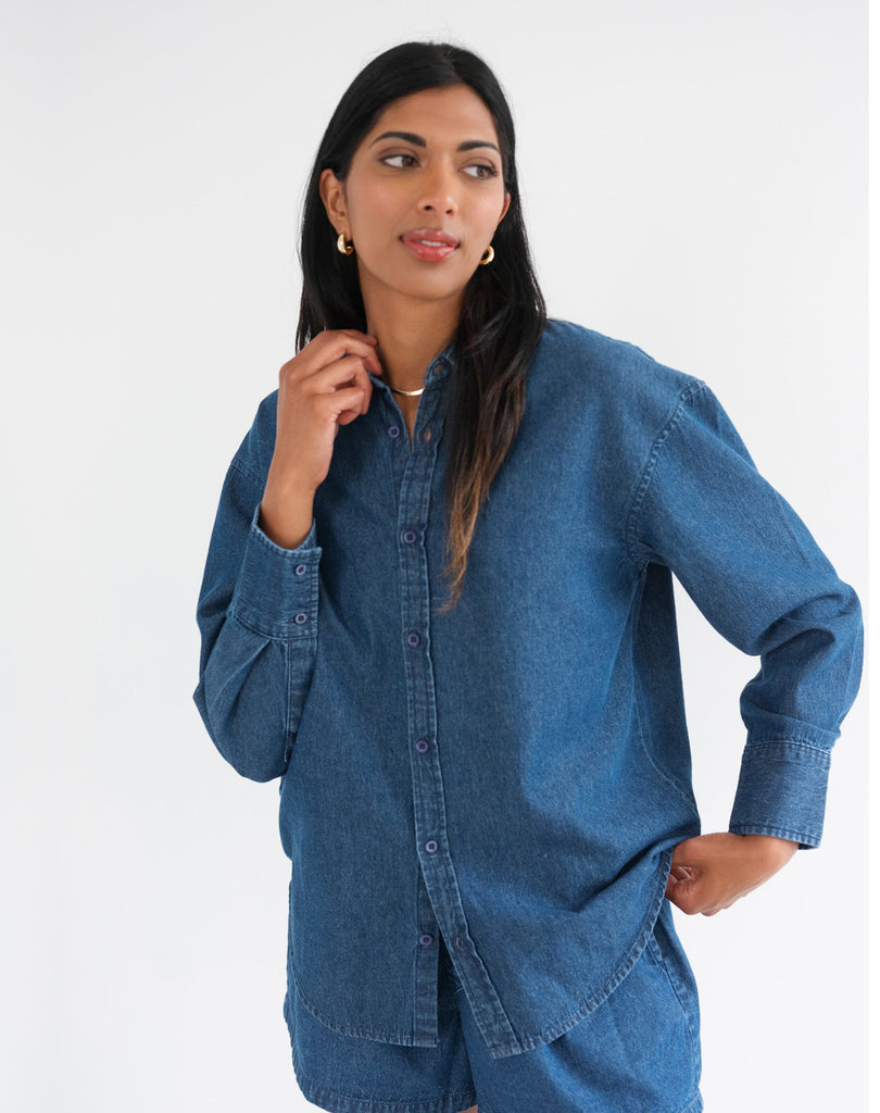BRUNETTE The Label - Denim Button Up Shirt - Dark Blue
