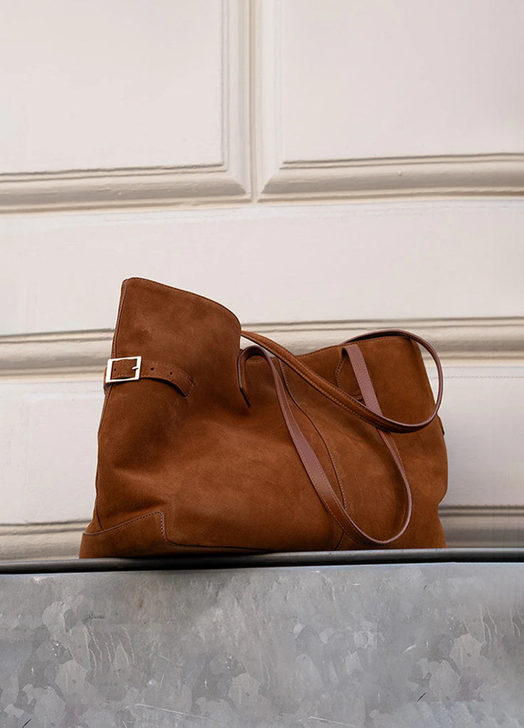 Flattered - Lesley Tote Bag – Suede Bourbon -