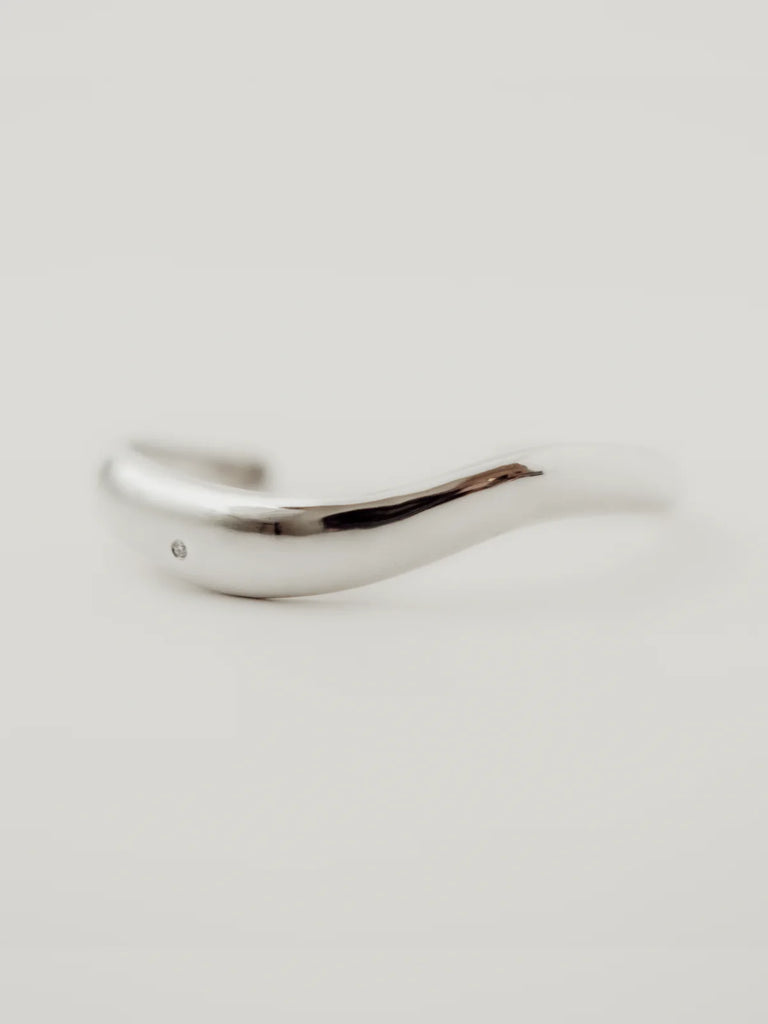 Vimeria - Diamond Thin Ortune Cuff – Silver -