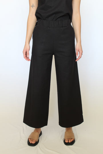 Sattva by Sarah - Linen Pants - Black