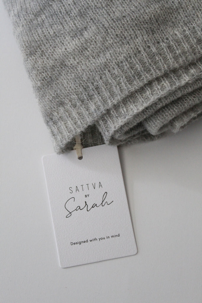 Sattva by Sarah - Scarf – Silver -