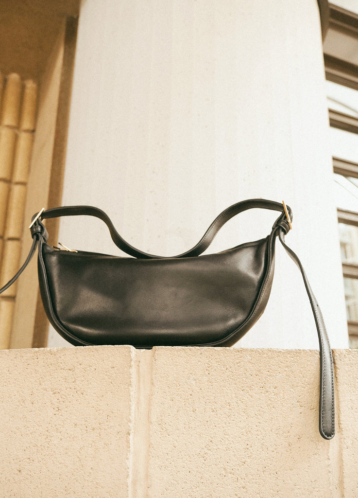 Flattered - Irma Leather Shoulder Bag - Black