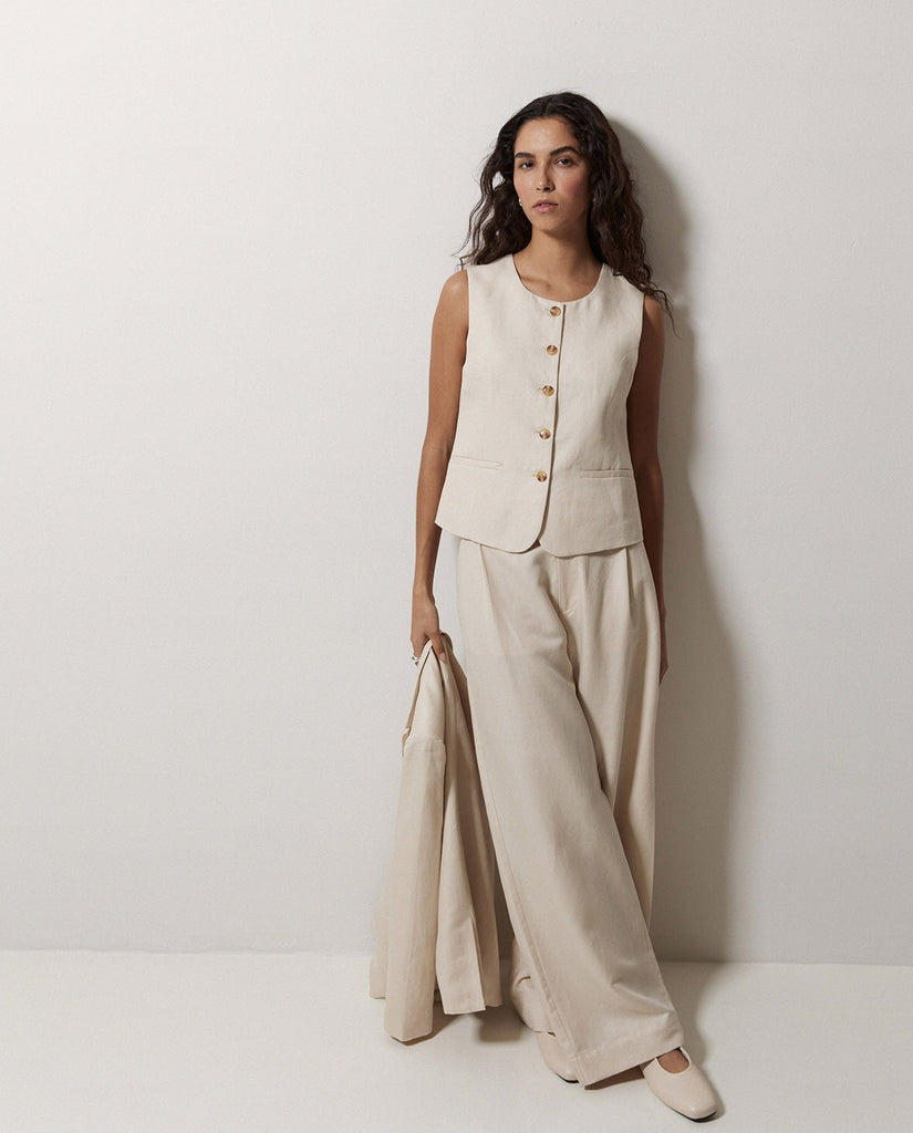 Yerse - Pleated Wide Leg Trouser - Ecru