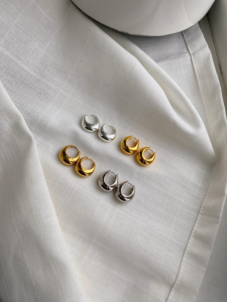 Kara Yoo - Baby Hazel Hoops – Gold -