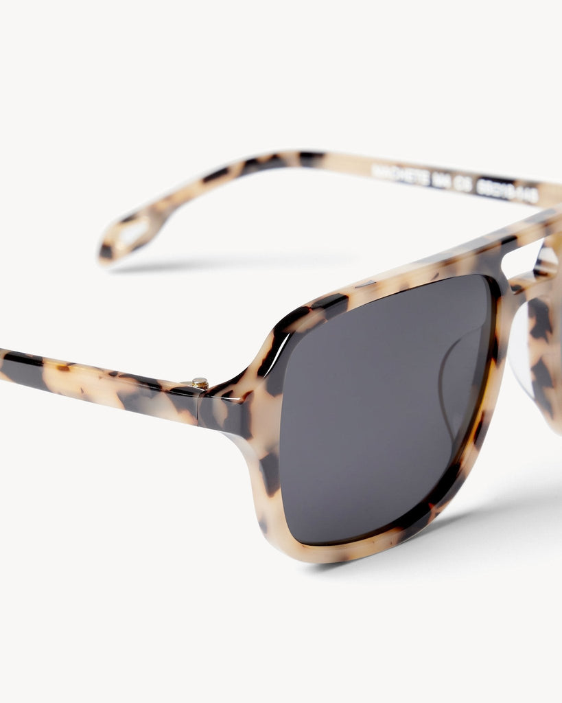 Machete - Jane Sunglasses in Blonde Tortoise -