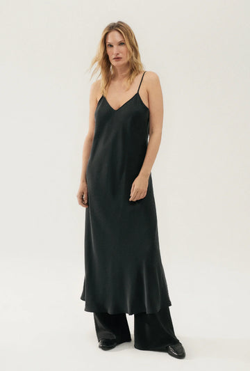Silk Laundry - 90's Slip Dress - Black