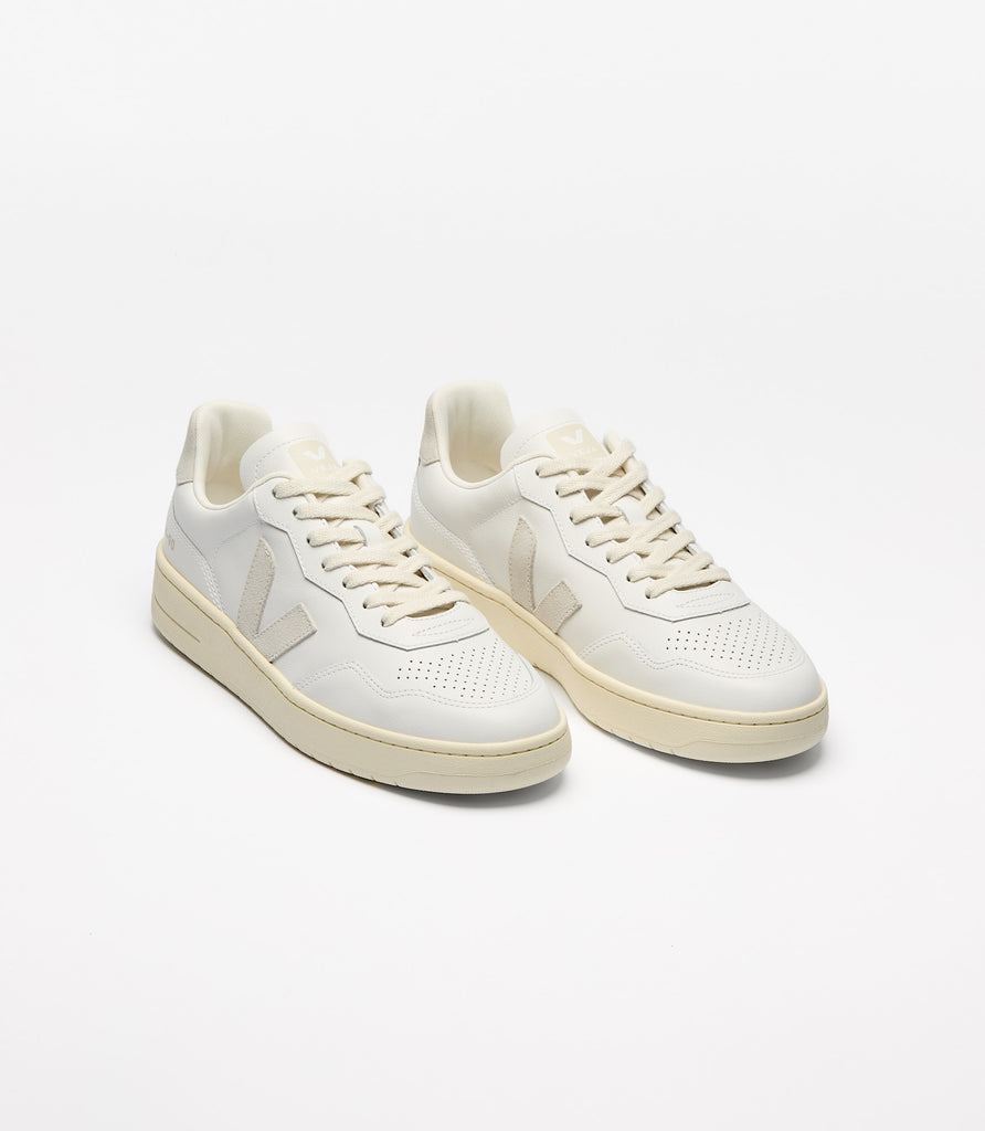 Veja - V-90 OT Leather Sneaker -